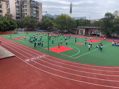 贵州都匀市二小